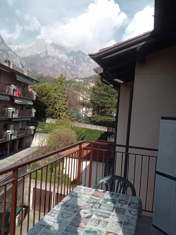 Appartamento Casa Stefania 3 Mandello del Lario Esterno foto